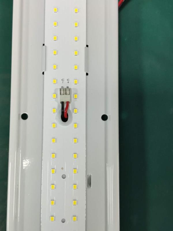 LT01 Smd LED Triproof Light Fixture